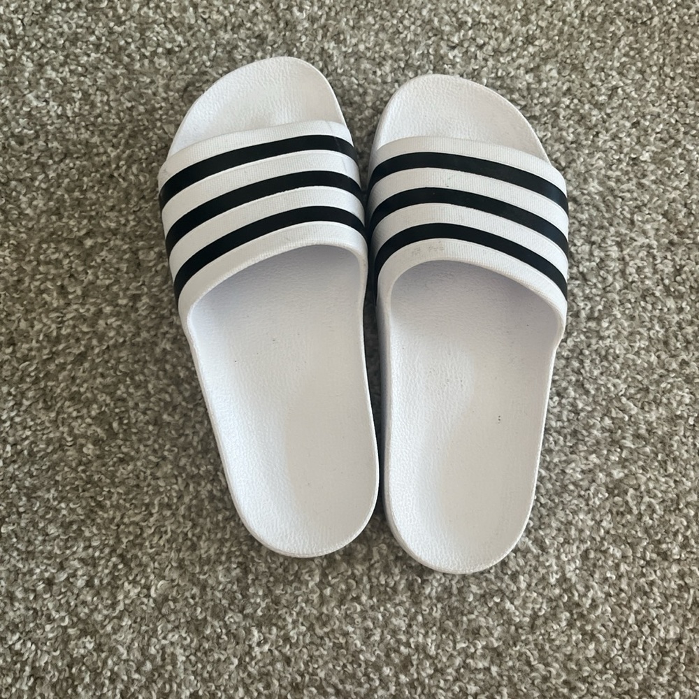 Adidas slides size 6-7